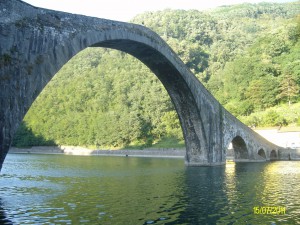 Ponte_del_diavolo_lug_2011